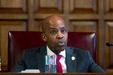 Director de grupo de defensa LGBTQ+ es despedido por asesorar a Cuomo