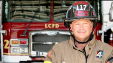 Jefe de bomberos de Florida muere de COVID, mientras tres cuartas partes del departamento da positivo