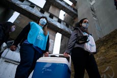Tras arduas negociaciones, llegan vacunas Pfizer a Argentina