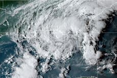 Tormenta tropical Mindy deja lluvias a su paso por Florida