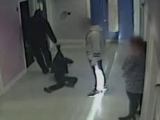 Oficial de policía que agredió a un niño autista en una escuela evita la cárcel