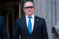 Asociado de Giuliani ligado a escándalo de Trump se declara culpable en caso de financiamiento de campaña