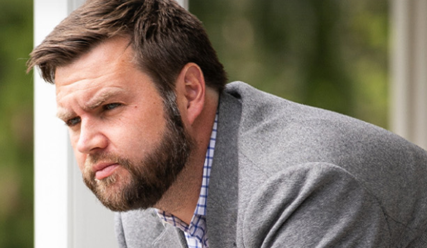 Candidato republicano al Senado pide “desobediencia civil masiva” al mandato de vacunas hecho por Biden