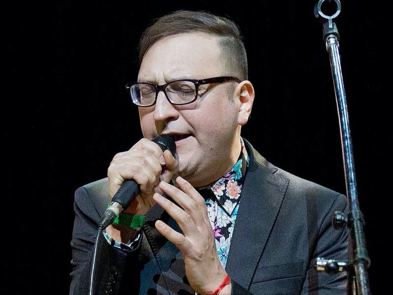 Leo García: Famoso cantante argentino es víctima de un ataque homofóbico