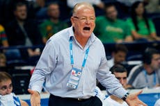 Muere exentrenador Dusan Ivkovic, leyenda del básquetbol