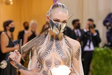 Grimes dice que su bebé X Æ A-Xii la llama por su nombre en lugar de mamá