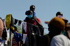 EEUU afina plan para deportar a miles de migrantes haitianos