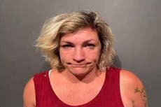 Niña de California arrastrada por automóvil después de evitar que su madre condujera en estado de ebriedad