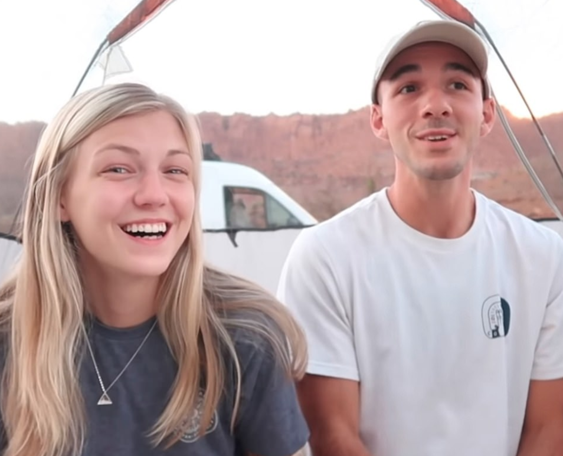 ¿Los Laundrie dieron una pista que ayudó al FBI a encontrar a la YouTuber Gabby Petito?