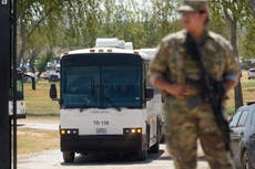 AP EXPLICA: Biden usa medida de Trump contra migrantes