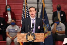 Renuncia comisionado de Salud de NY; un exaliado de Cuomo
