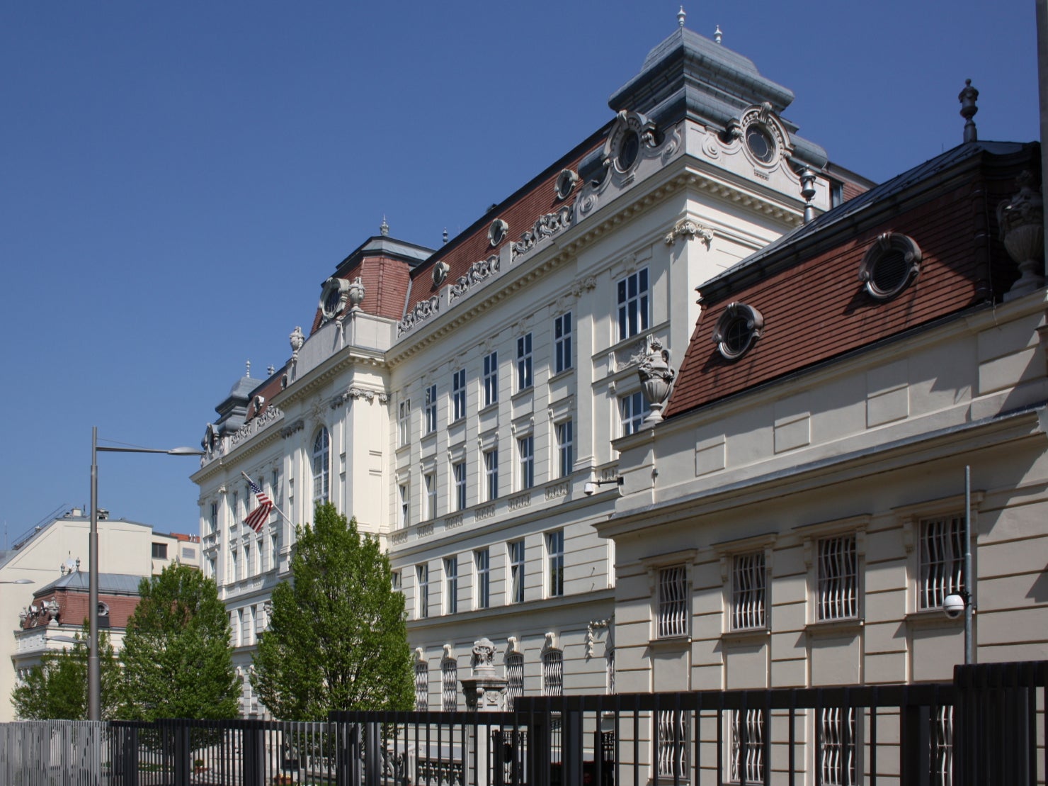 Las oficinas de la embajada de Estados Unidos en Viena han sido cerradas debido al brote de síntomas del Síndrome de La Habana.