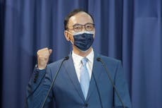 Mientras China presiona, partido de Taiwán elige a líder