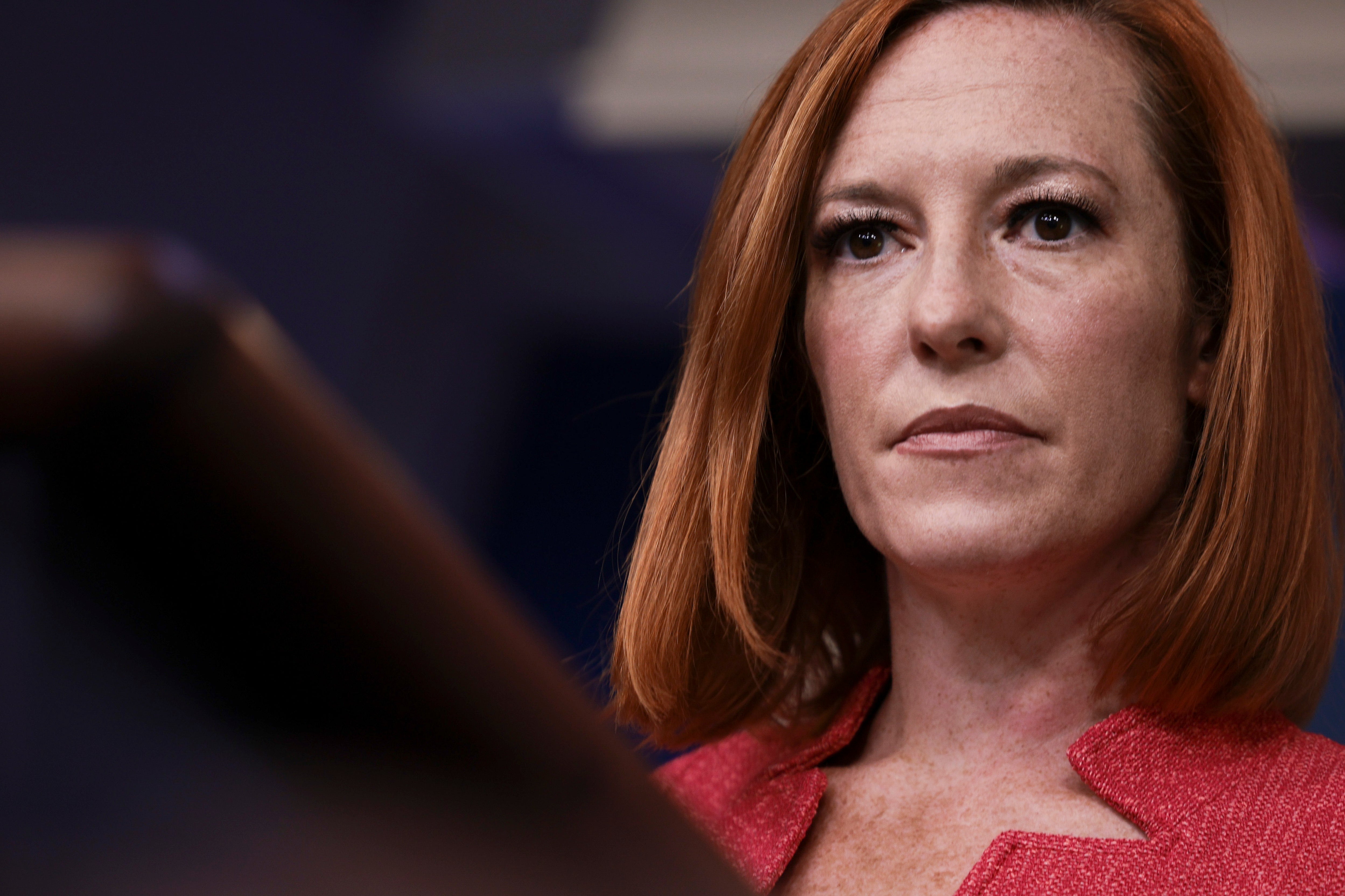 Psaki critica a senadores por tratar el debate sobre el techo de la deuda como un “juego”