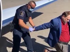 Pastor canadiense de MAGA es detenido en aeropuerto tras difundir mentiras sobre covid-19 en Estados Unidos