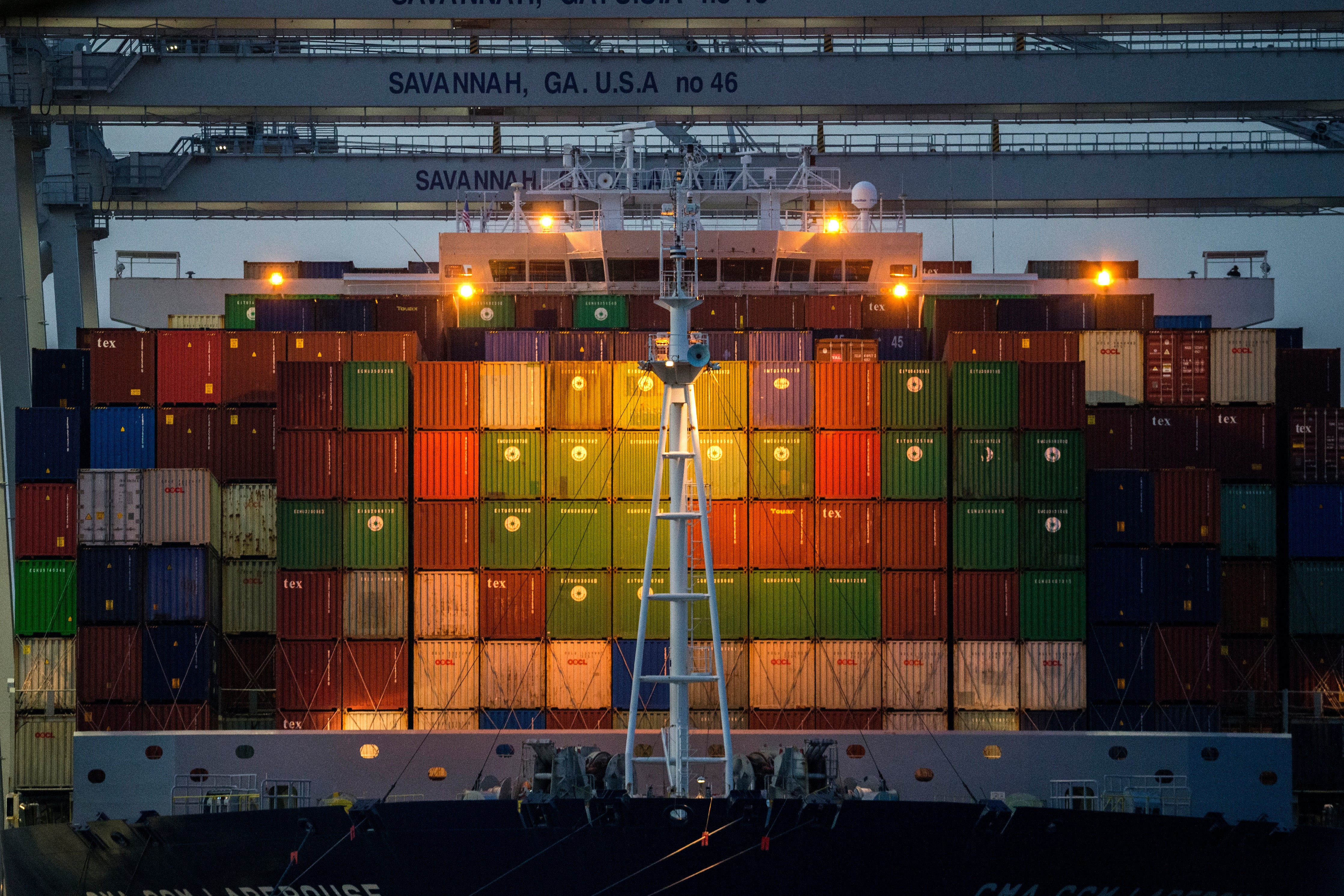 EEUU: Economía creció a tasa anua de 6,7% en abril-junio