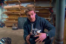 Presentador de BBC lesionado durante un programa recibirá más de dos millones de dólares en compensación