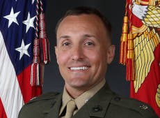Stuart Scheller: Marine que criticó retirada de Afganistán se enfrenta a un consejo de guerra