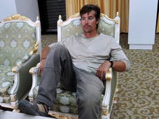 Terrorista del ISIS  detrás de las imágenes de la muerte de James Foley es trasladado a EE. UU. para su juicio