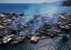 Incendio devasta la isla turística caribeña de Guanaja en Honduras
