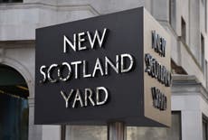 Reino Unido: oficial de la Policía Metropolitana tuvo sexo con mujer a la que investigaba