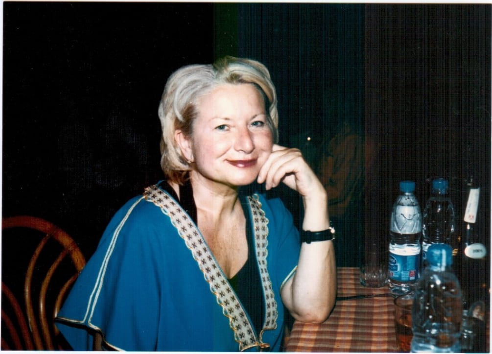 Investigan posible asesinato después de que una mujer de 70 años desapareciera de su casa durante semanas