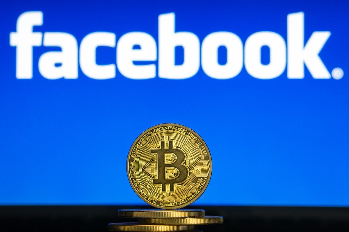 Precio de Bitcoin excede los US$50.000, supera valor de mercado de Facebook  | Independent Español