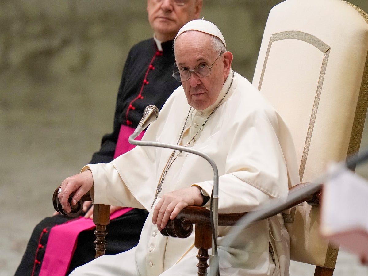 Papa Francisco dice que el sexo extramarital “no es el pecado más grave” |  Independent Español