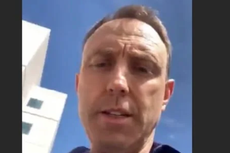 Anestesiólogo de UCLA se graba siendo escoltado fuera de hospital por negarse a recibir vacuna COVID