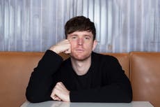 Álbum pandémico de James Blake encuentra claridad en caos