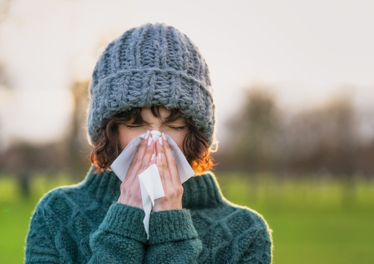 New variants: How to tell the difference in symptoms between the common cold and covid-19