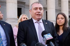 EEUU: Eligen al jurado para juicio a socio de Giuliani