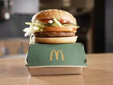 McPlant Burger: Probamos la nueva oferta vegana de McDonald’s y aquí está nuestro veredicto