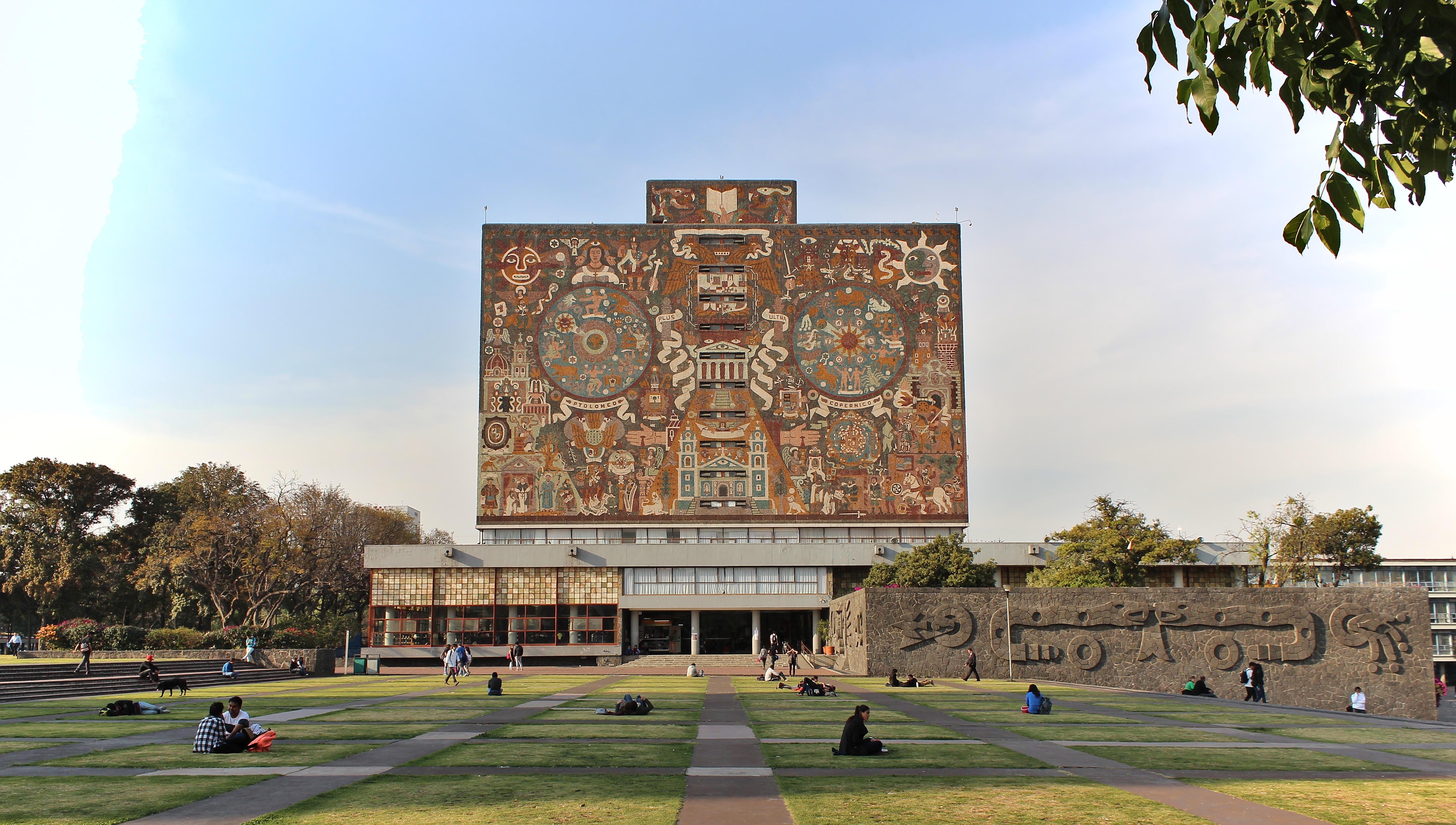Universidad Nacional Autónoma de México (UNAM)
