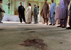 Ataque suicida a mezquita chií de Afganistán deja 37 muertos