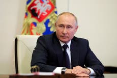 Rusia suspende su misión en la OTAN