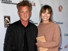 Esposa de Sean Penn, Leila George, solicita el divorcio después de un año de matrimonio