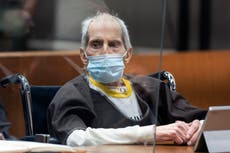 Robert Durst acusado de asesinato de su esposa desaparecida días después de ser sentenciado a cadena perpetua