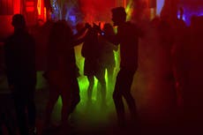 Girls Night In, la campaña de mujeres del Reino Unido que busca boicotear los clubes nocturnos