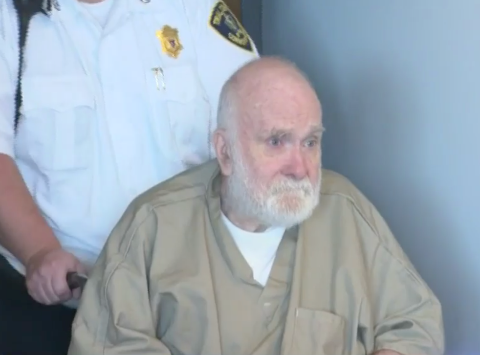 El violador de niños convicto Wayne Chapman murió en un asilo de ancianos, dice su abogado