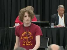 Distrito escolar de Texas prohíbe traer el pelo largo a chicos