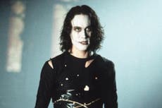 Familia de Brandon Lee se pronuncia tras la noticia del disparo de Alec Baldwin