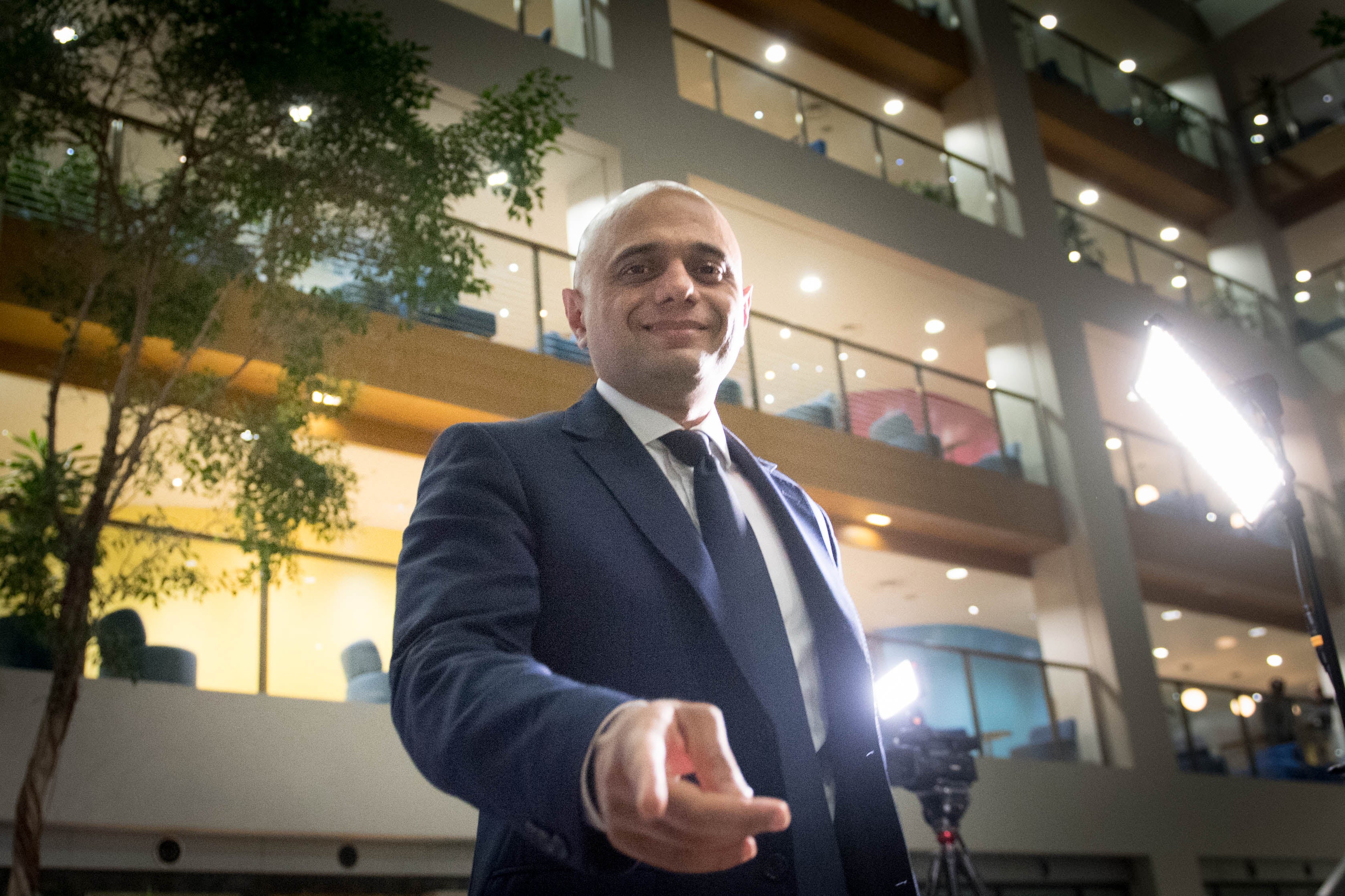 Obligar al personal del NHS a vacunarse no es una decisión fácil, pero es la correcta