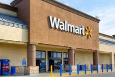 Dos muertes relacionadas con bacterias mortales en spray de Walmart