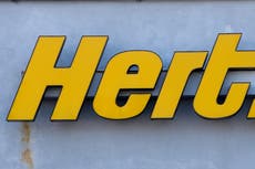 Hertz ordena 100.000 vehículos eléctricos de Tesla