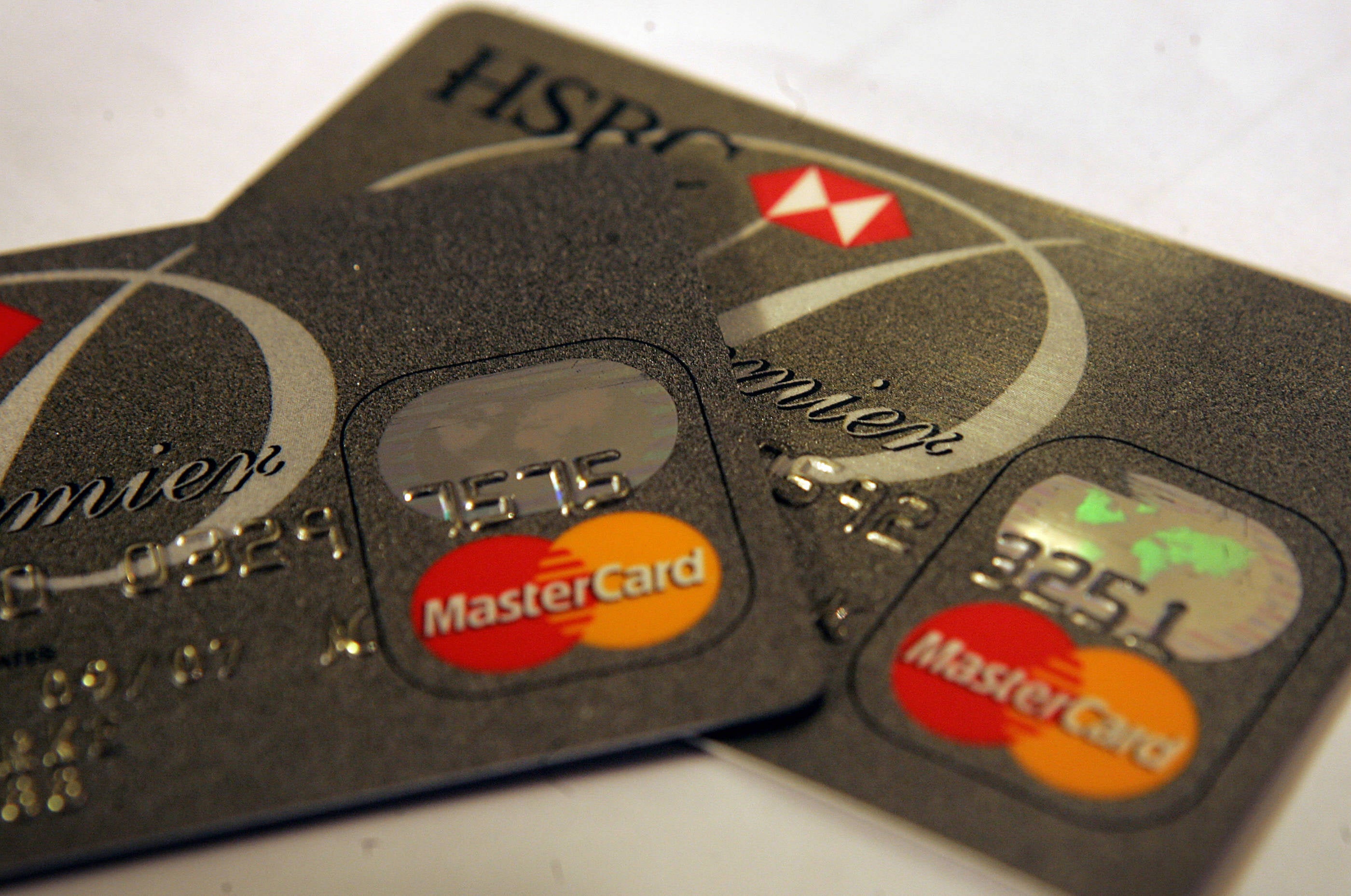 Mastercard permitirá que comerciantes y bancos estadounidenses ofrezcan servicios con criptomonedas
