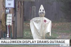 Adornos confederados de Halloween con figuras del Ku Klux Klan provocan rechazo de la comunidad