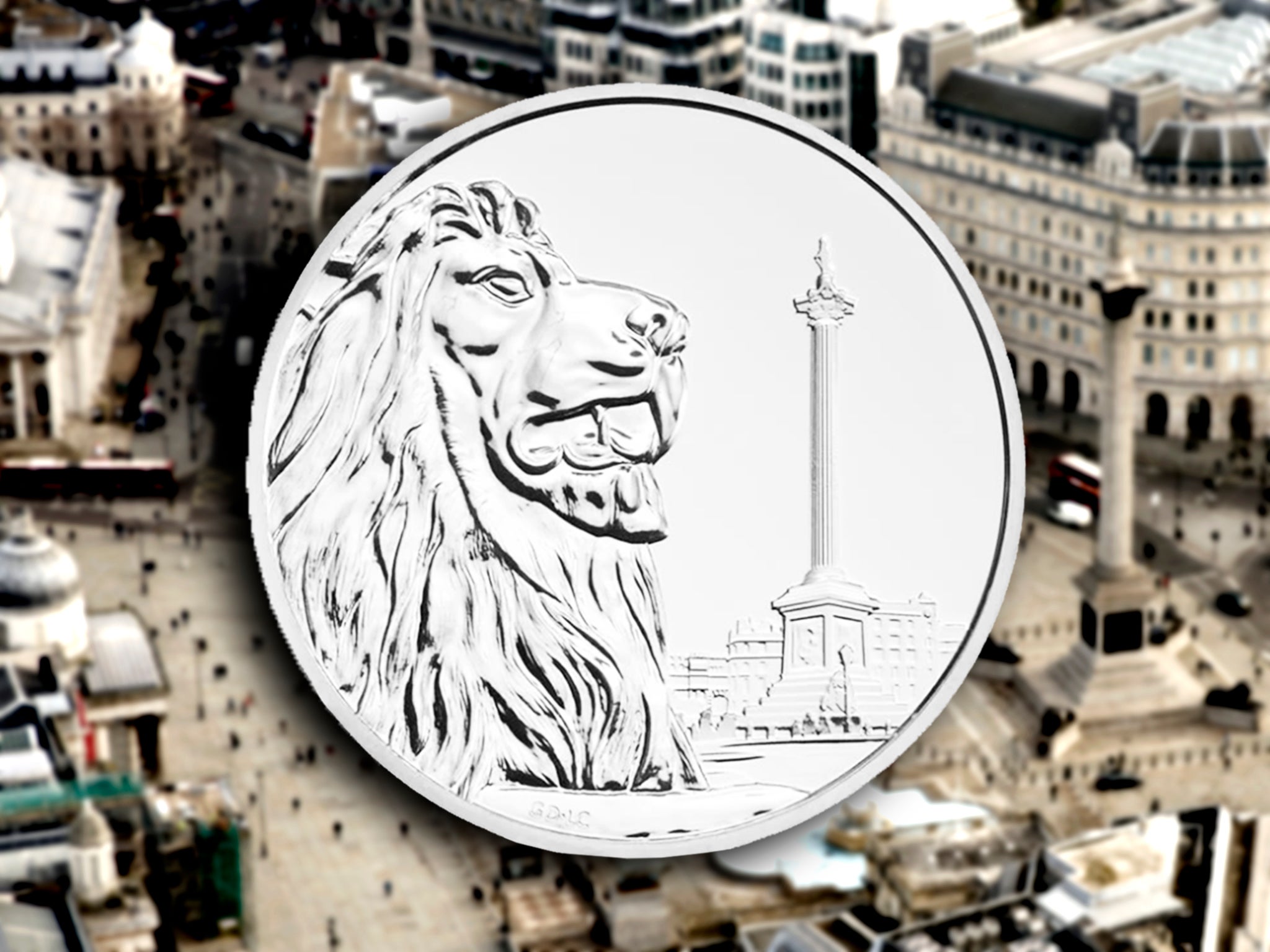 Reino Unido: Hombre que usó moneda conmemorativa para pagar gasolina y que fue arrestado es recompensado