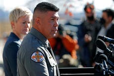 Encontrar quien llevó munición real al set de Rust es el enfoque de la investigación, asegura el sheriff