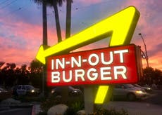 “Nos negamos a convertirnos en policías de vacunación”: In-N-Out Burger es uno de los principales opositores al mandato en la costa oeste